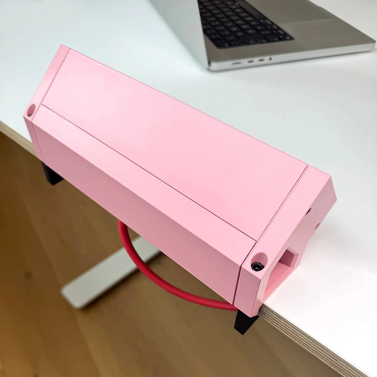 Desk Auftischsteckdose Pink mit 60W USB-C - Image 6