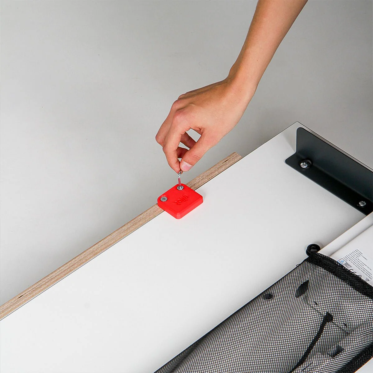 Höhenverstellbarer Wickeltisch - Image 9