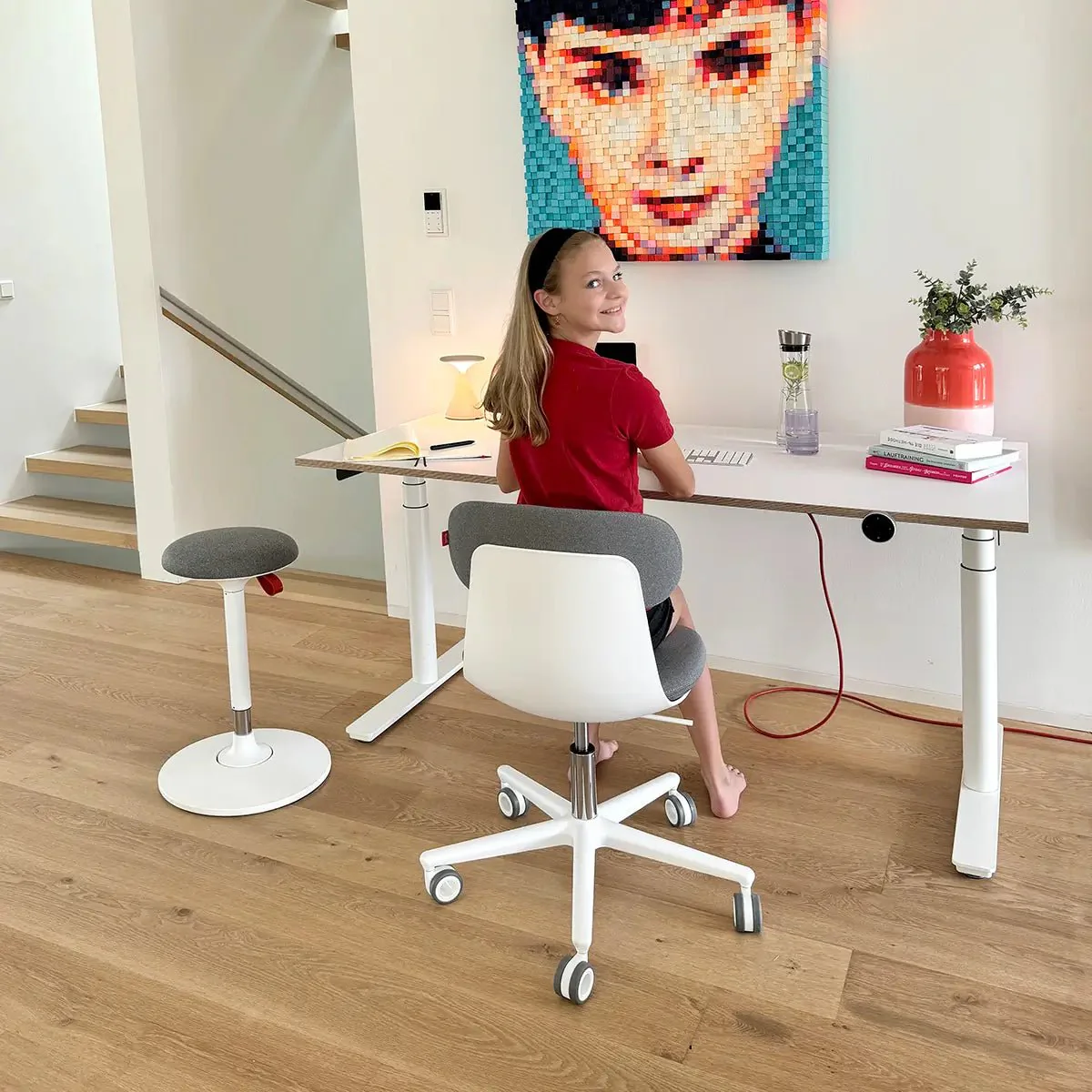 Kozy White - Image 8